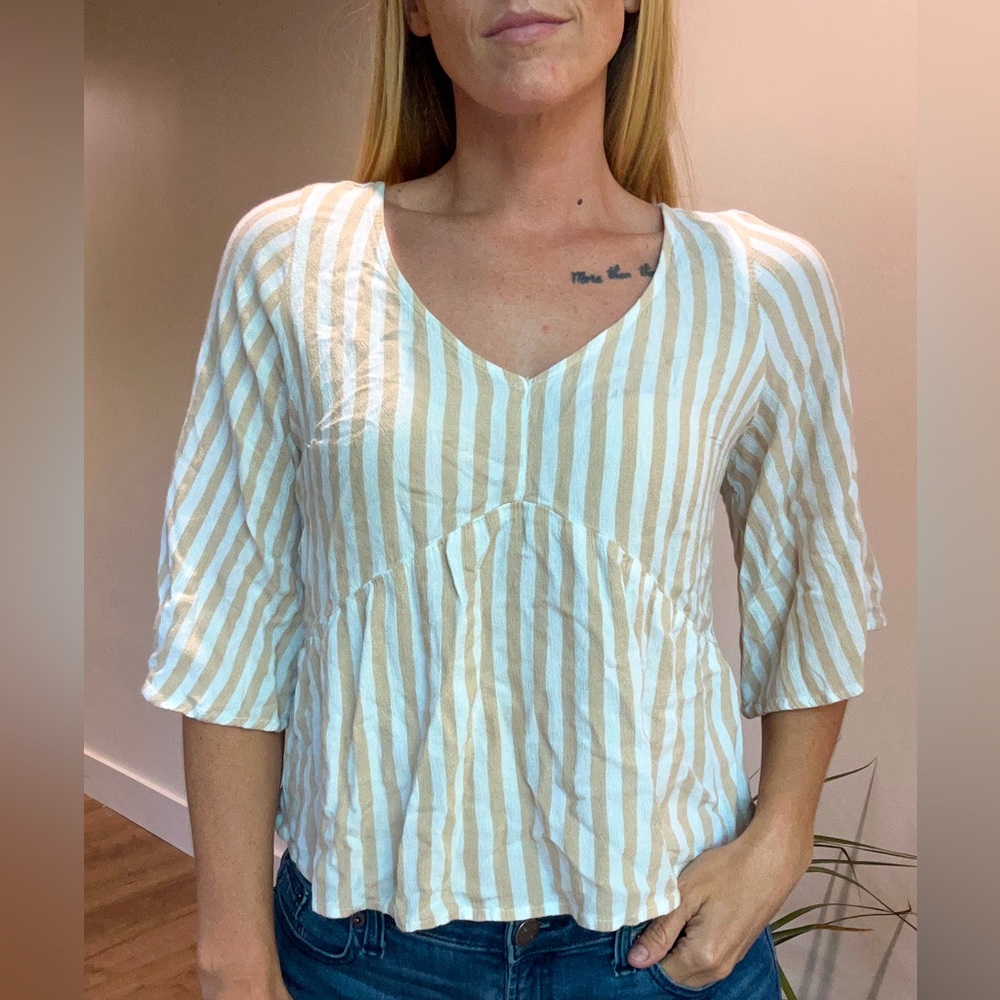 Hollister Striped 3/4 Bell Sleeve tie back lightweight top- Size Medium